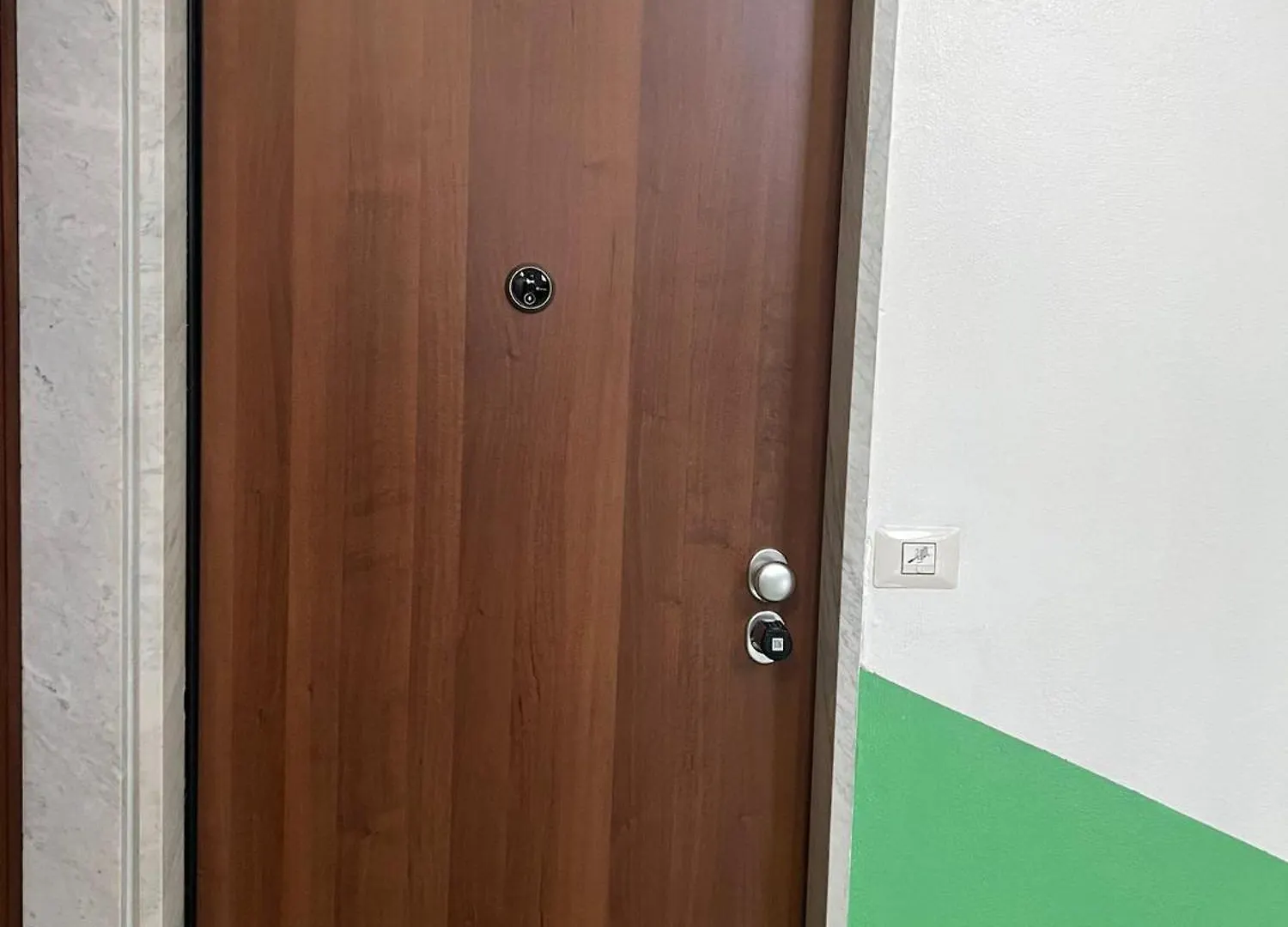 Apartment Intero Appartamento Ospedale Niguarda Milan